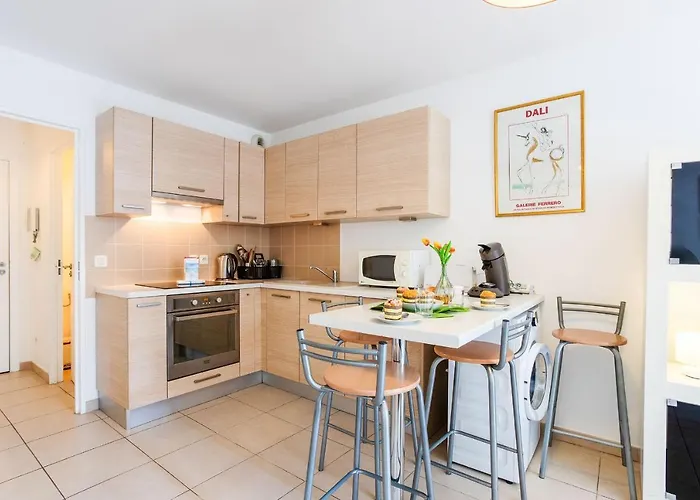Victor Hugo Ap4159 Nice, By Riviera Homes 尼斯