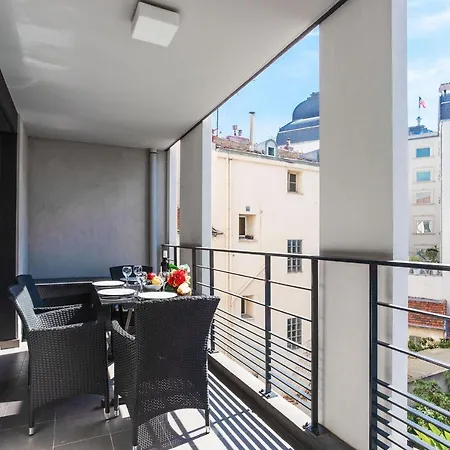 Victor Hugo Ap4159 Nice, By Riviera Homes Niza